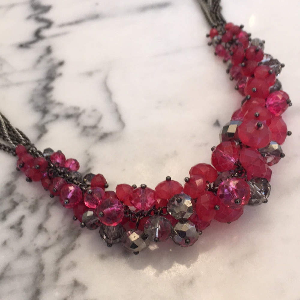 🎉9/2 HP🎉 Simply Vera Wang Statement Necklace